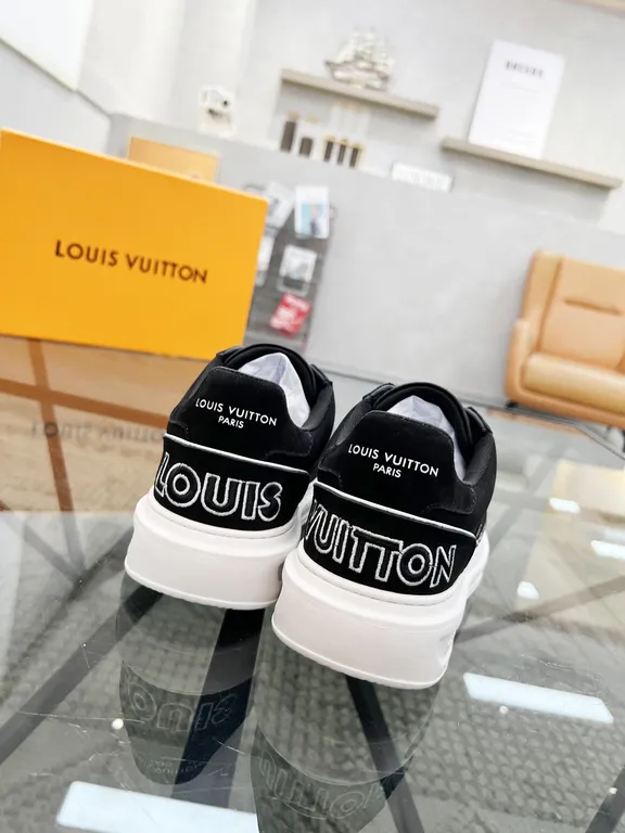 Louis Vuitton Shoe 